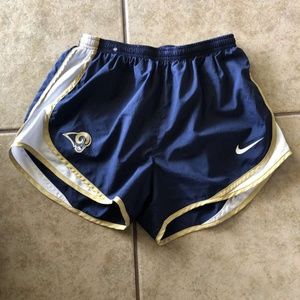 Women's rams nfl Nike shorts, size medium!